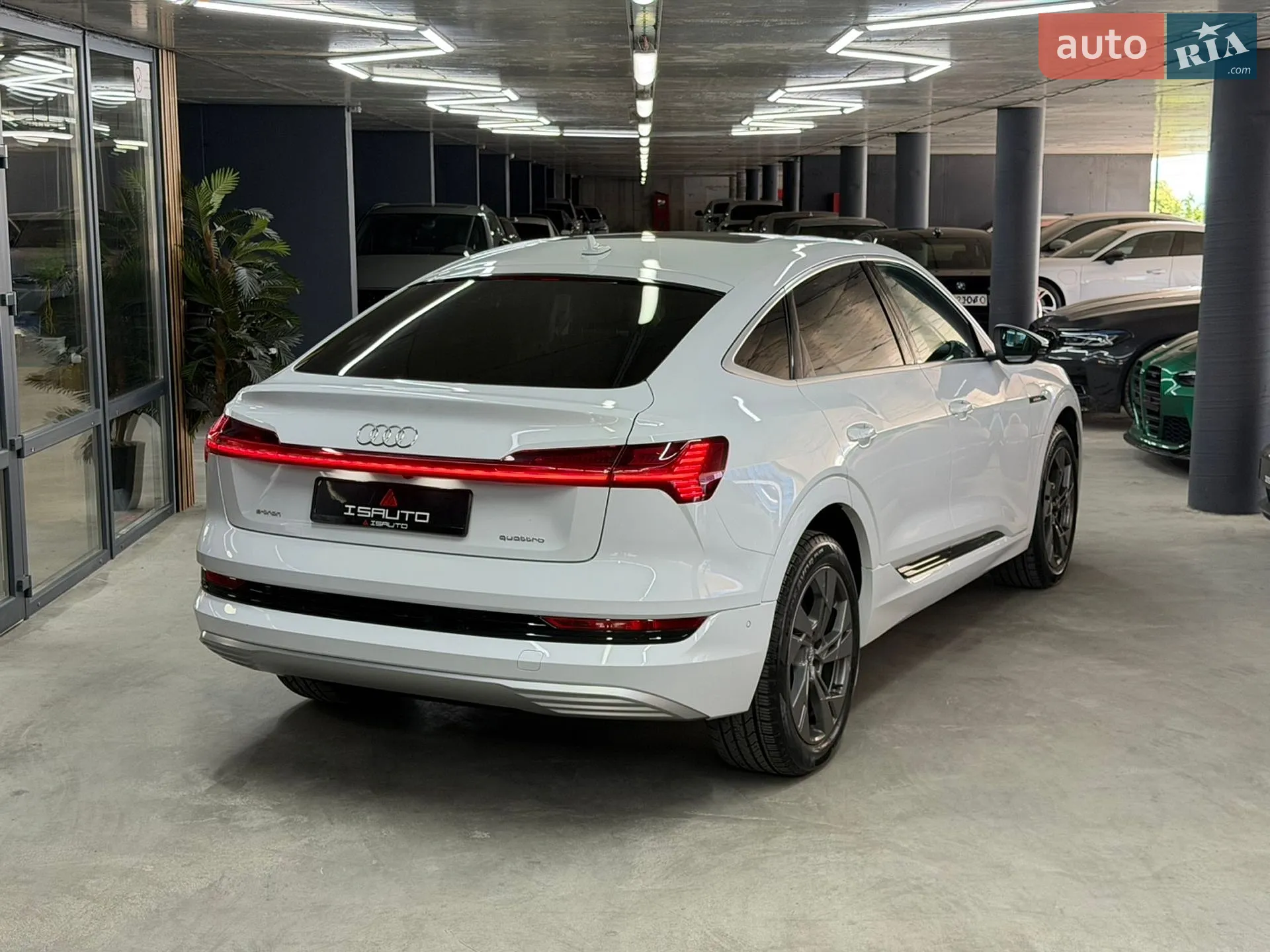 2020 Audi e-tron Sportback - мініатюра 14