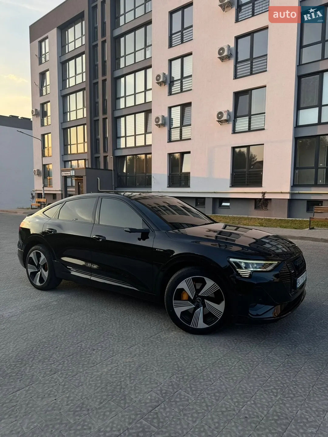 2020 Audi e-tron Sportback - мініатюра 7