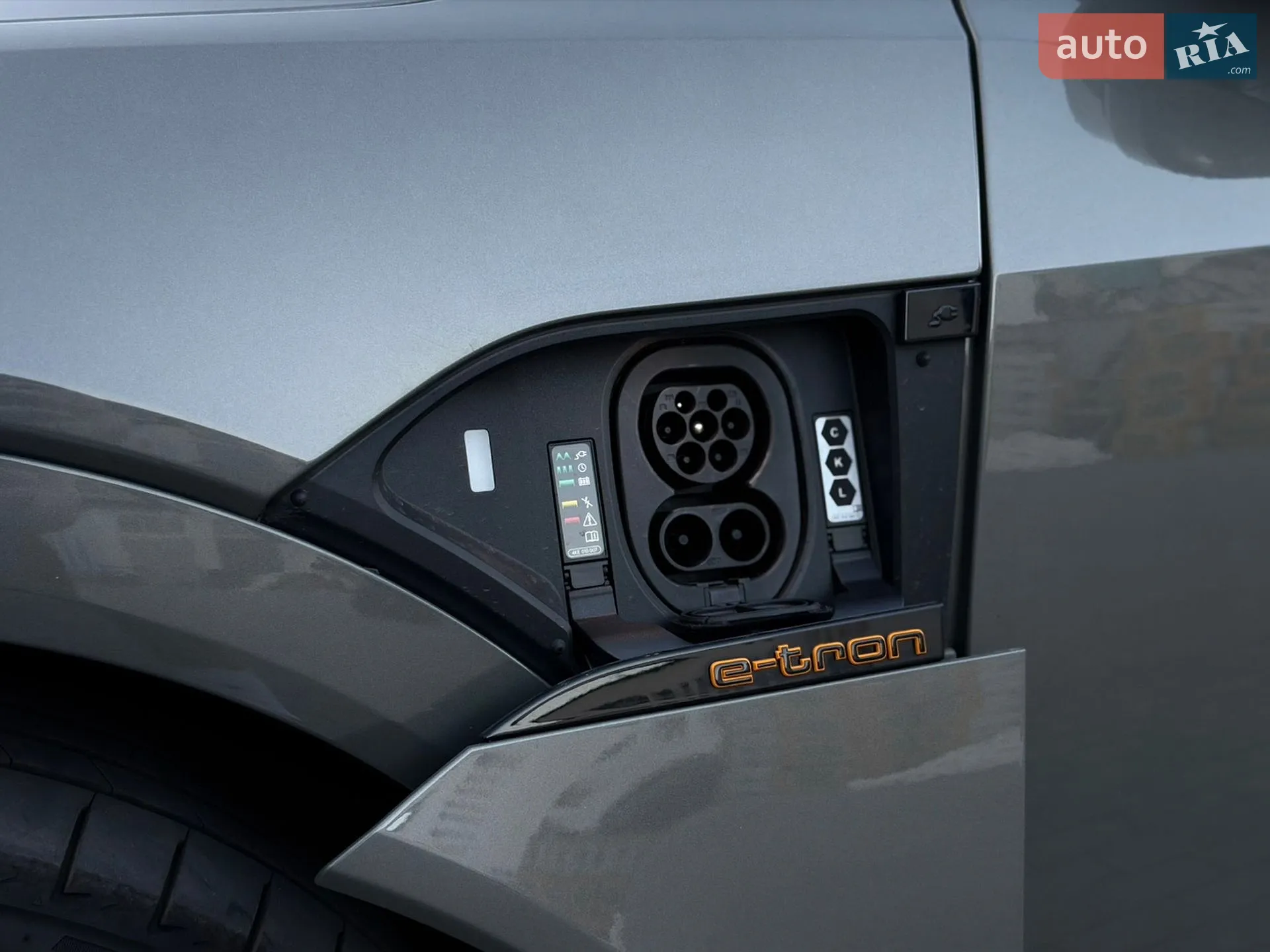 2022 Audi e-tron Sportback - мініатюра 31