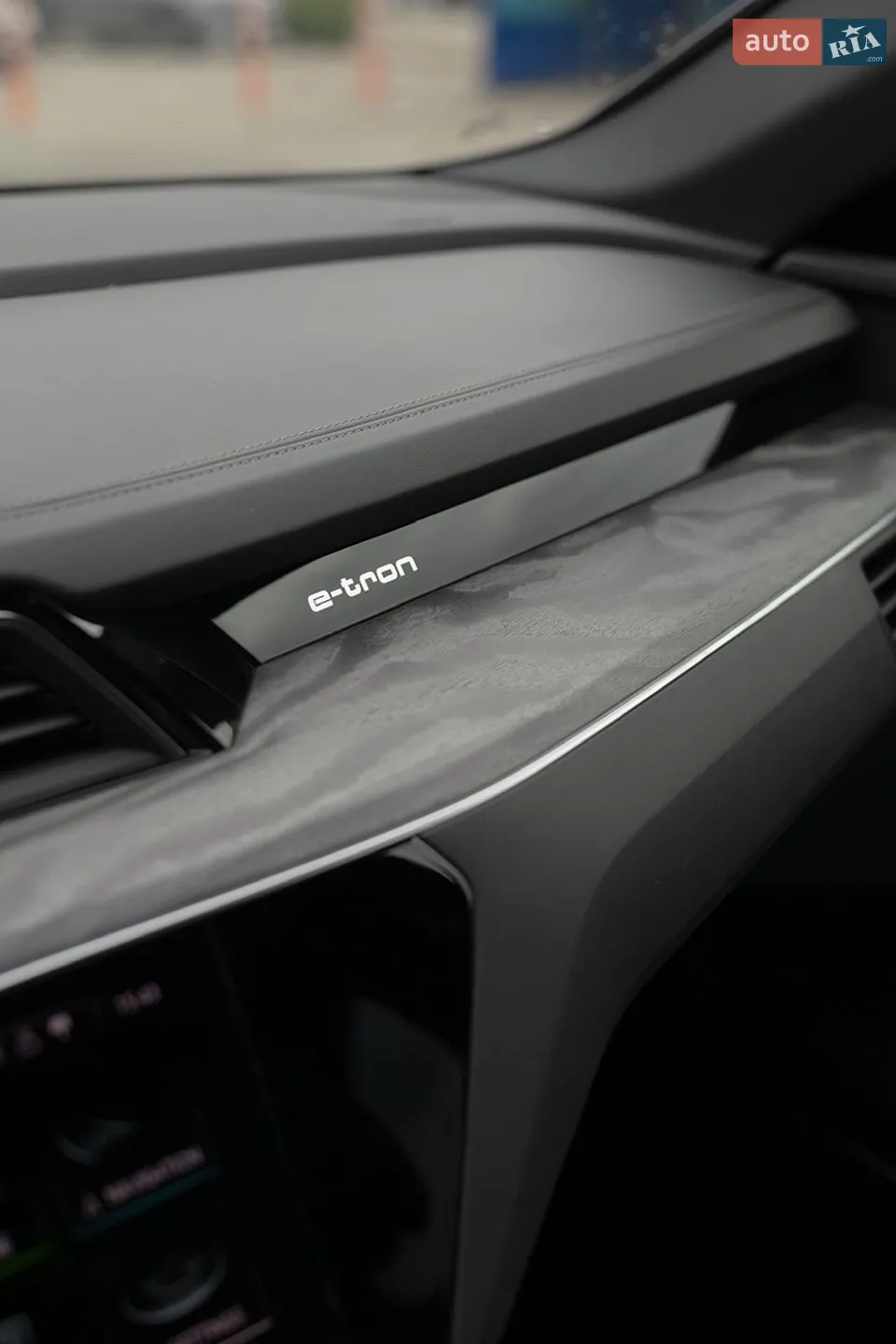 2020 Audi e-tron Sportback - мініатюра 19