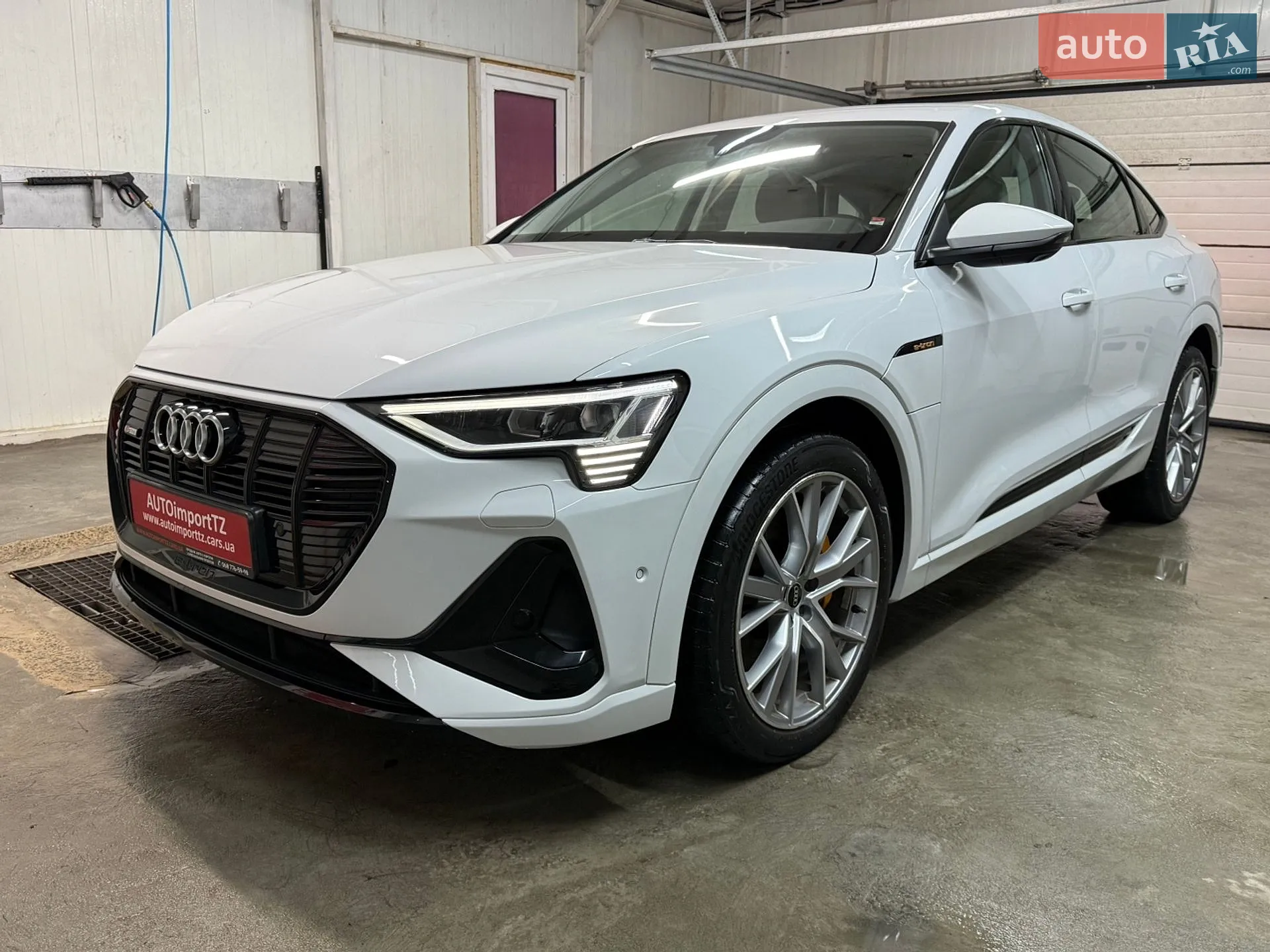 2021 Audi e-tron Sportback - мініатюра 13