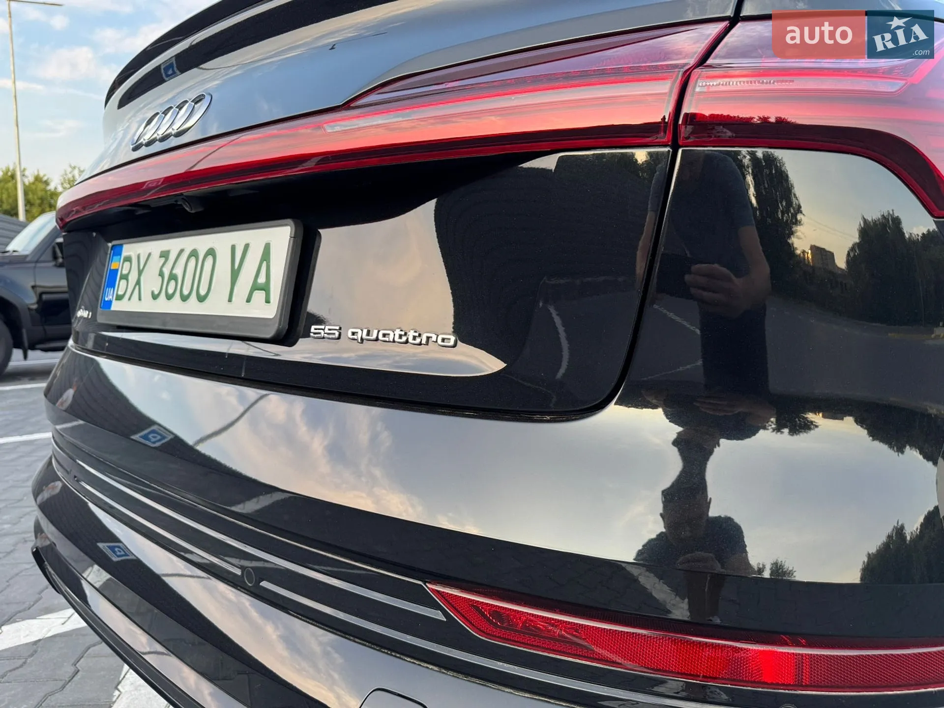 2020 Audi e-tron Sportback - мініатюра 28