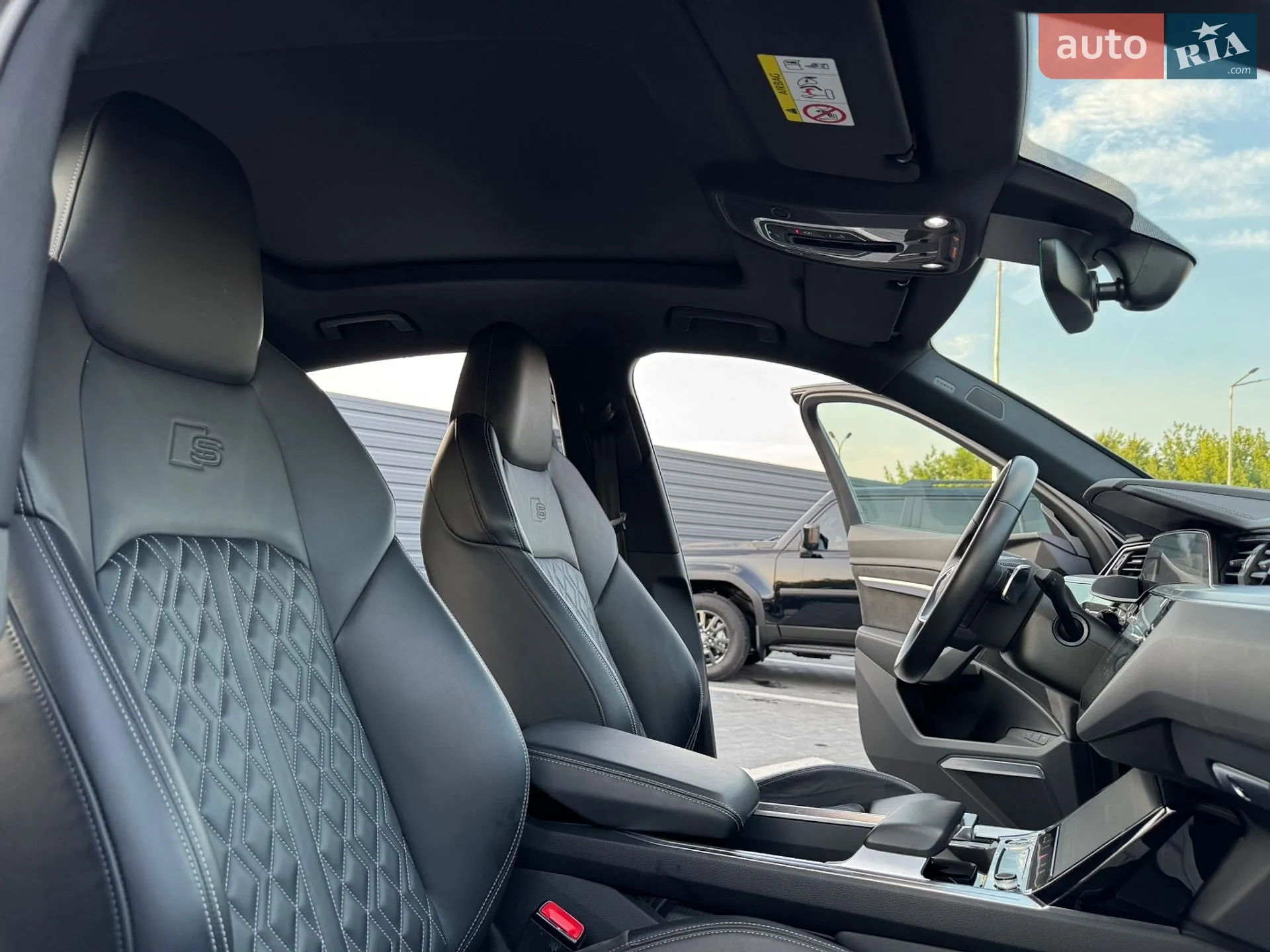 2020 Audi e-tron Sportback - мініатюра 36