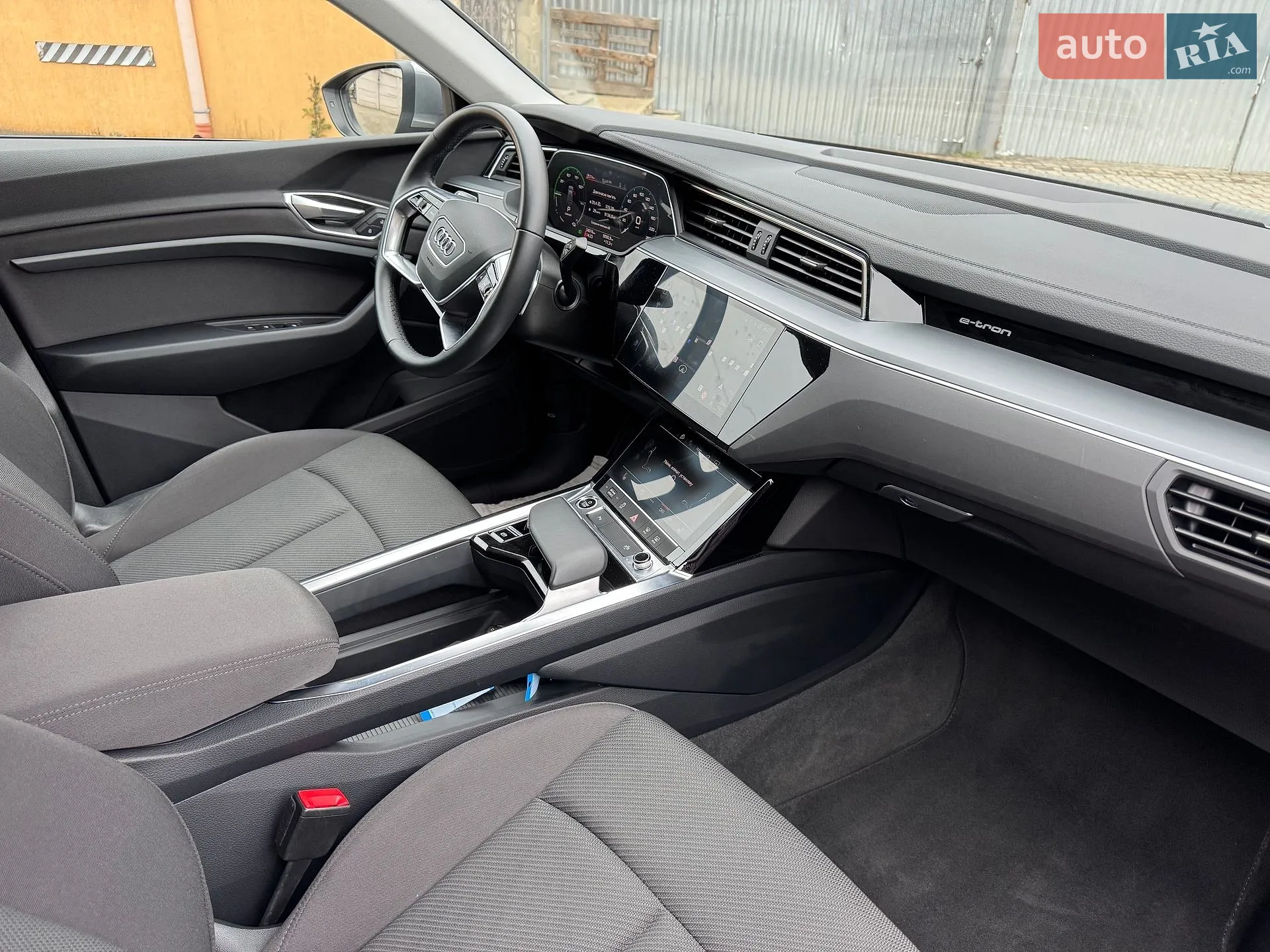2022 Audi e-tron Sportback - мініатюра 10