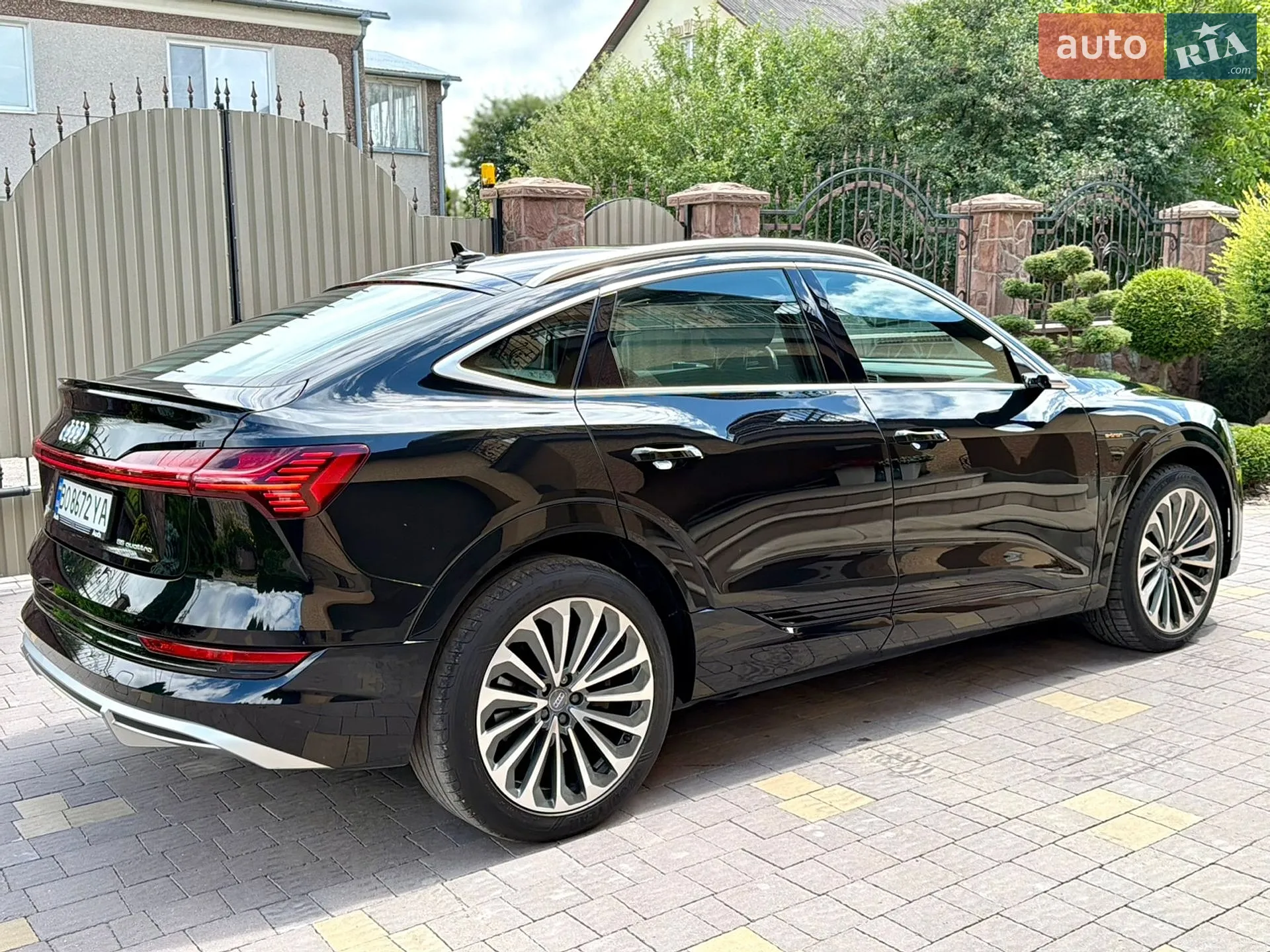 2020 Audi e-tron Sportback - мініатюра 15
