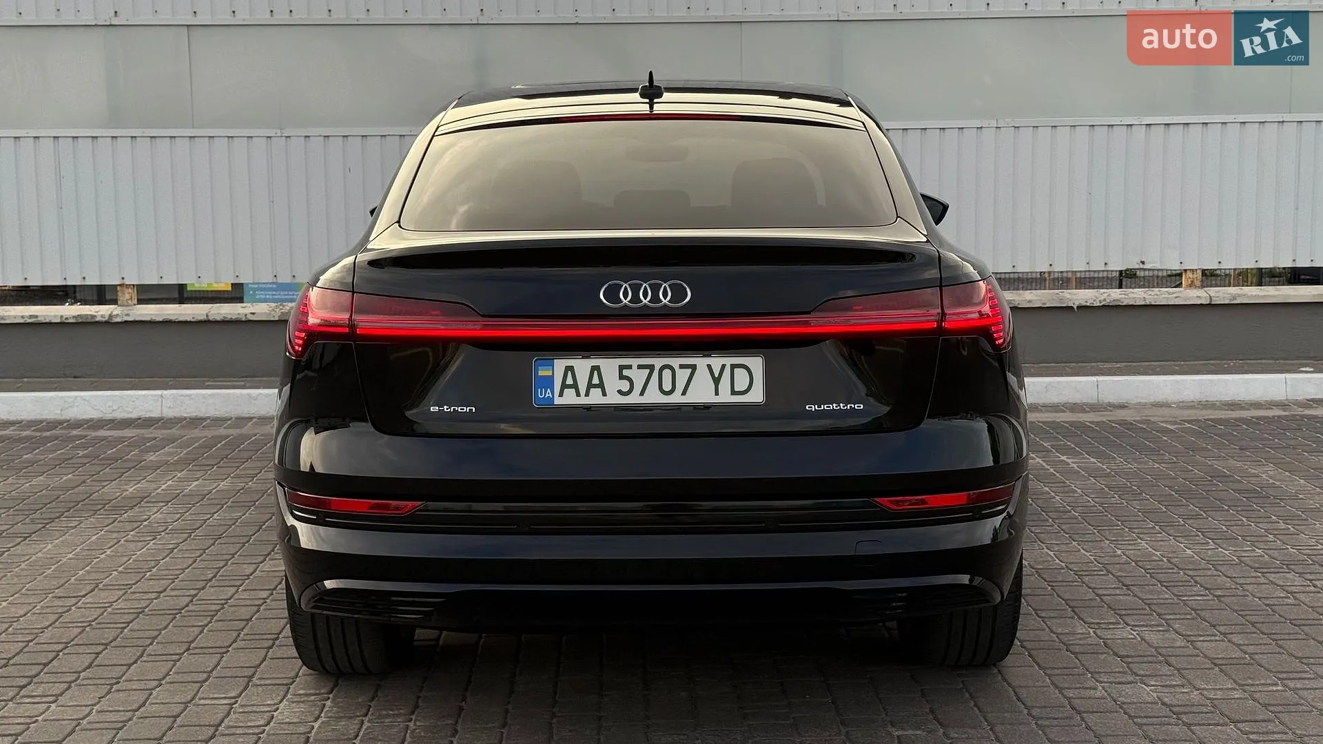 2020 Audi e-tron Sportback - мініатюра 5