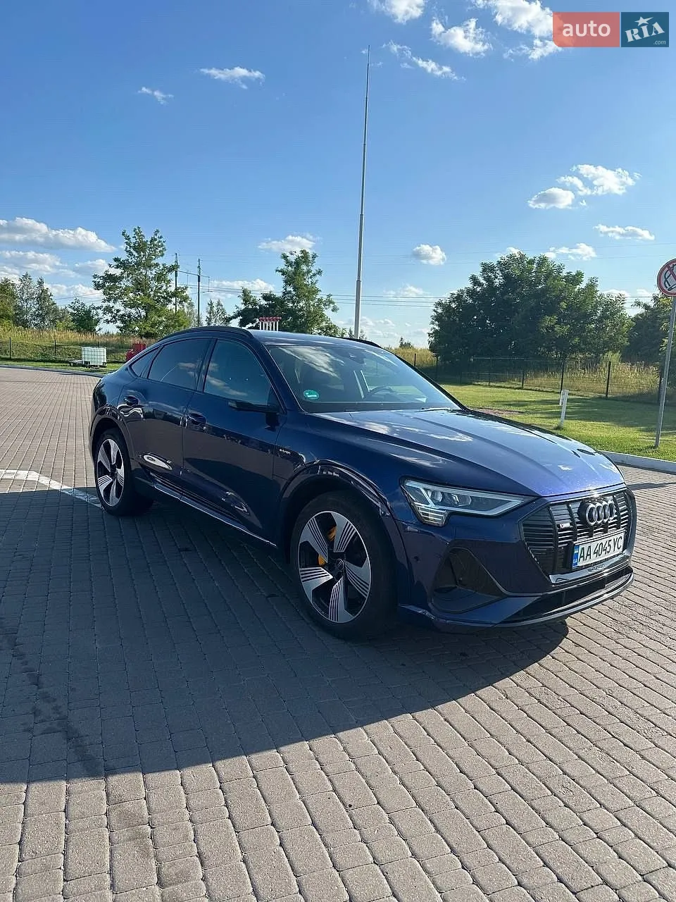2021 Audi e-tron Sportback - мініатюра 8