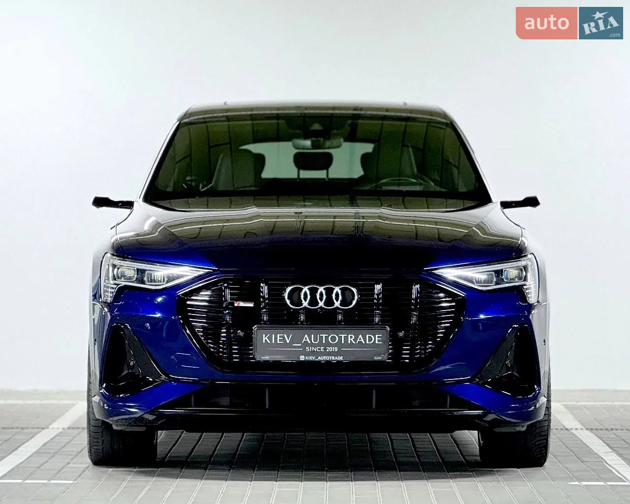 2020 Audi e-tron Sportback - мініатюра 4