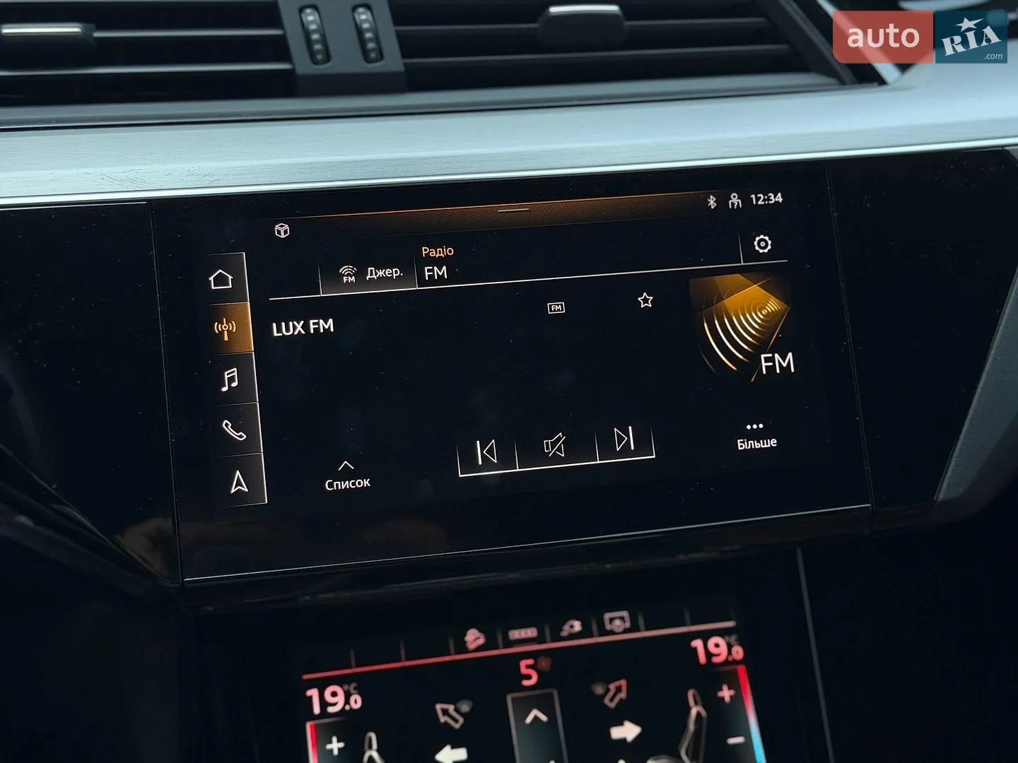 2021 Audi e-tron Sportback - мініатюра 17