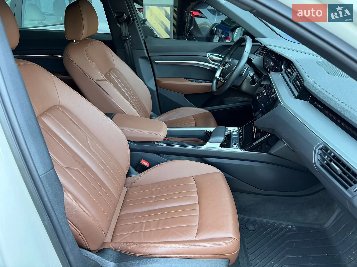 2021 Audi e-tron Sportback - мініатюра 30