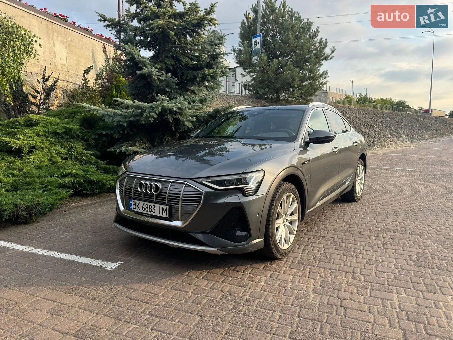 2020 Audi e-tron Sportback - мініатюра 9