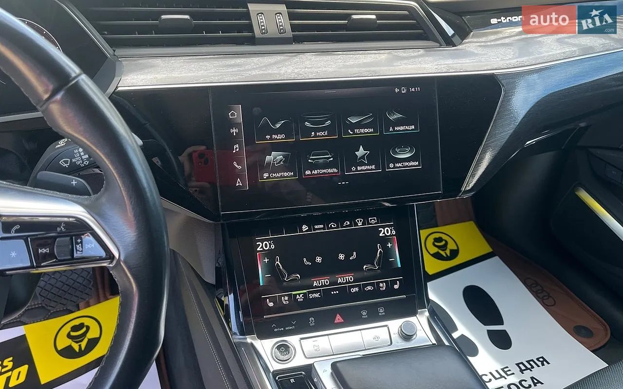 2022 Audi e-tron Sportback - мініатюра 17