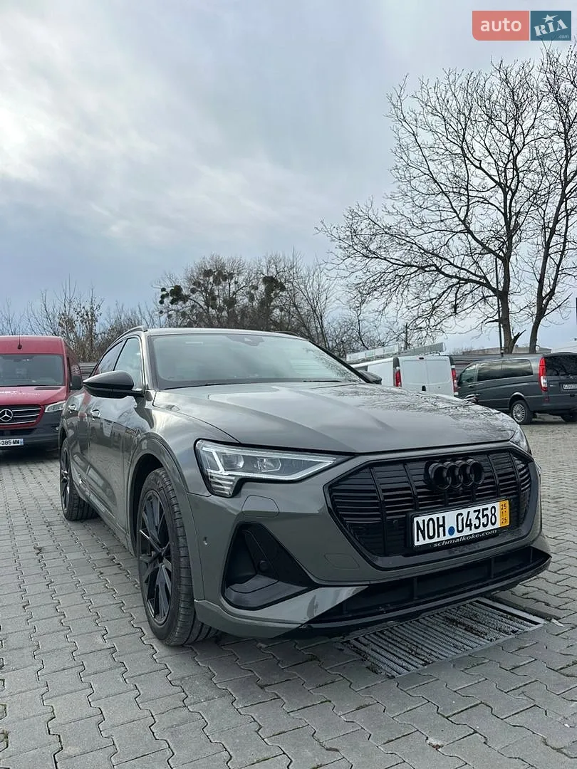 2022 Audi e-tron Sportback - мініатюра 5
