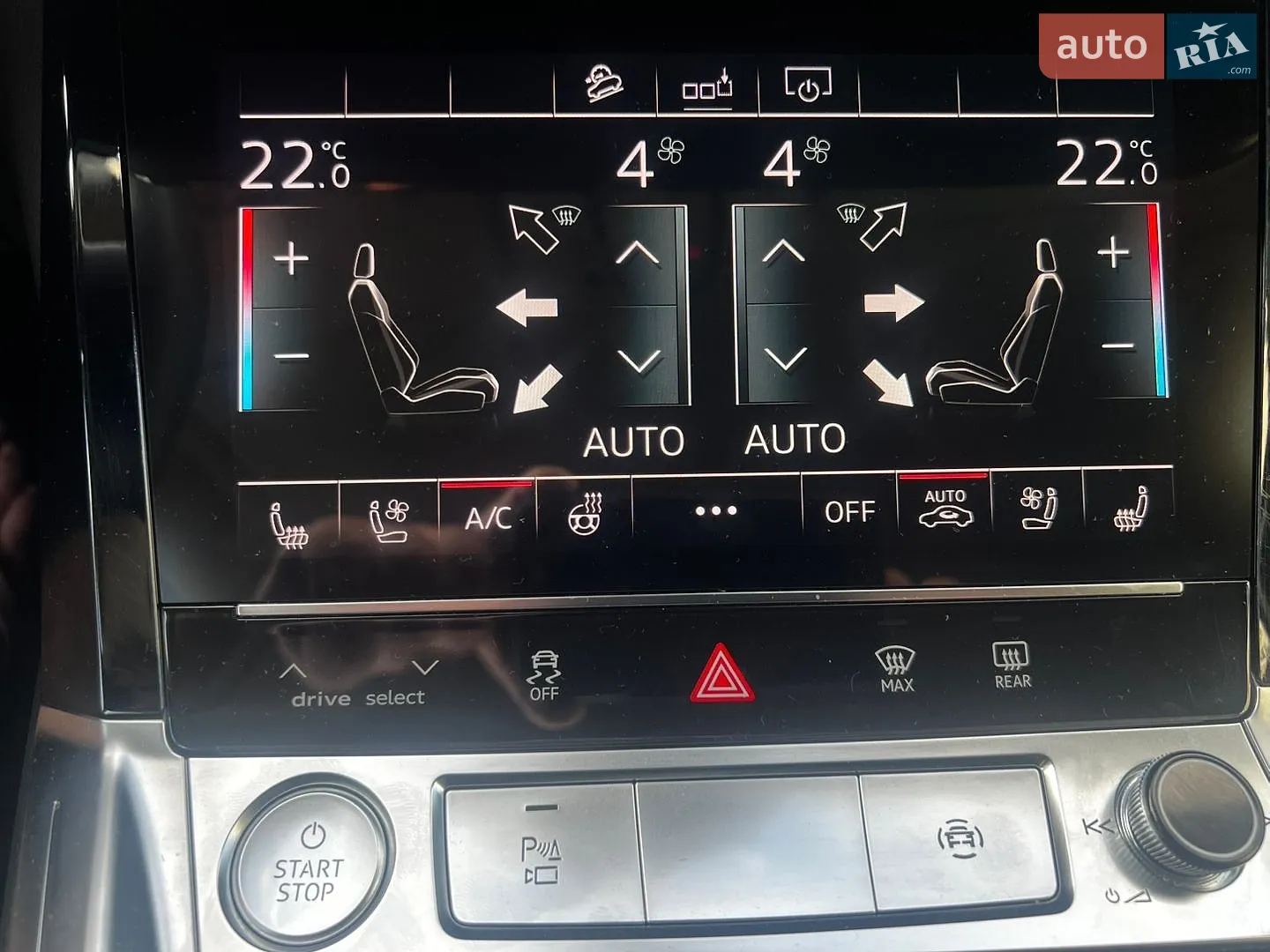 2020 Audi e-tron Sportback - мініатюра 25