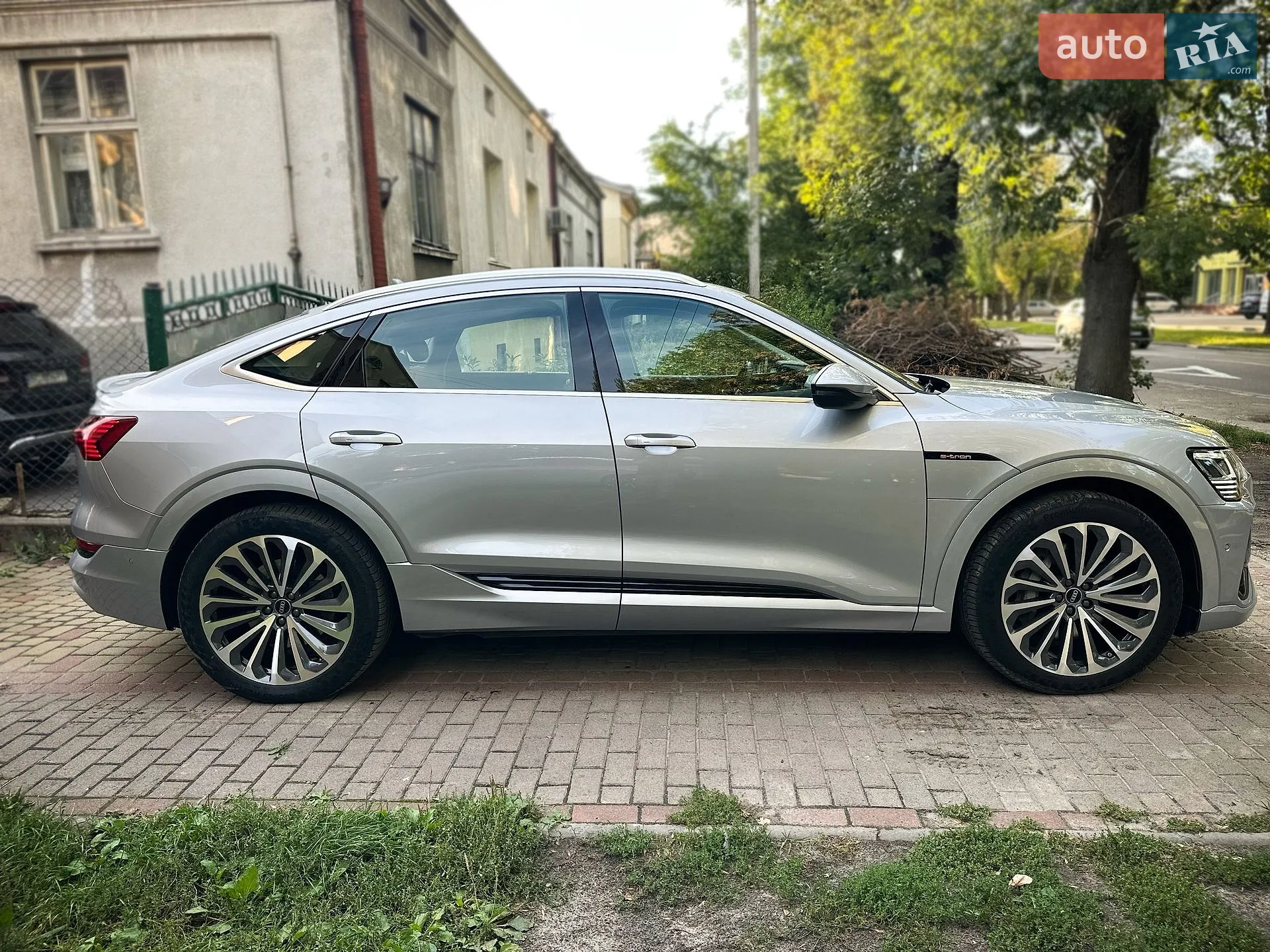 2021 Audi e-tron Sportback - мініатюра 8
