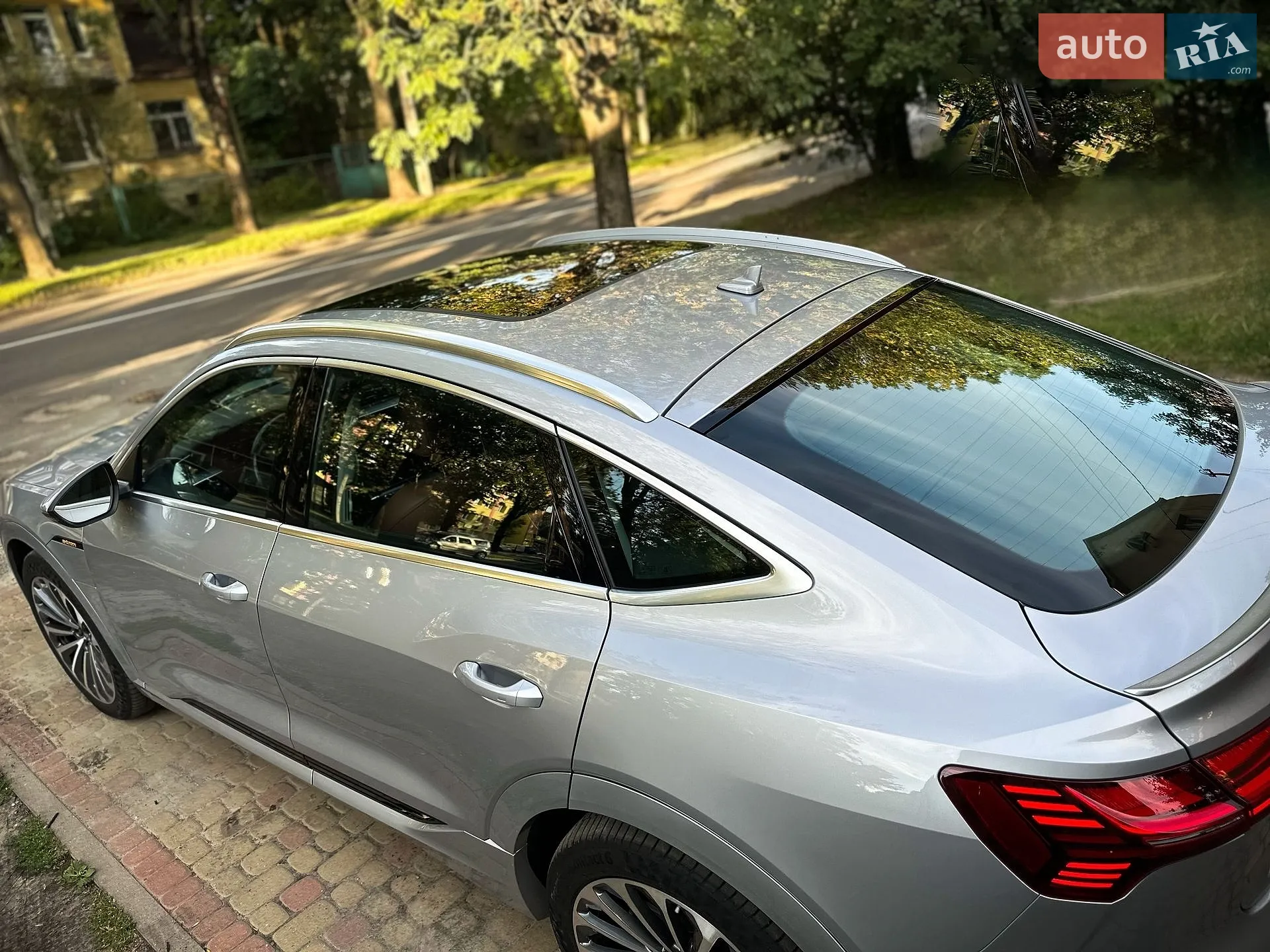 2021 Audi e-tron Sportback - мініатюра 9