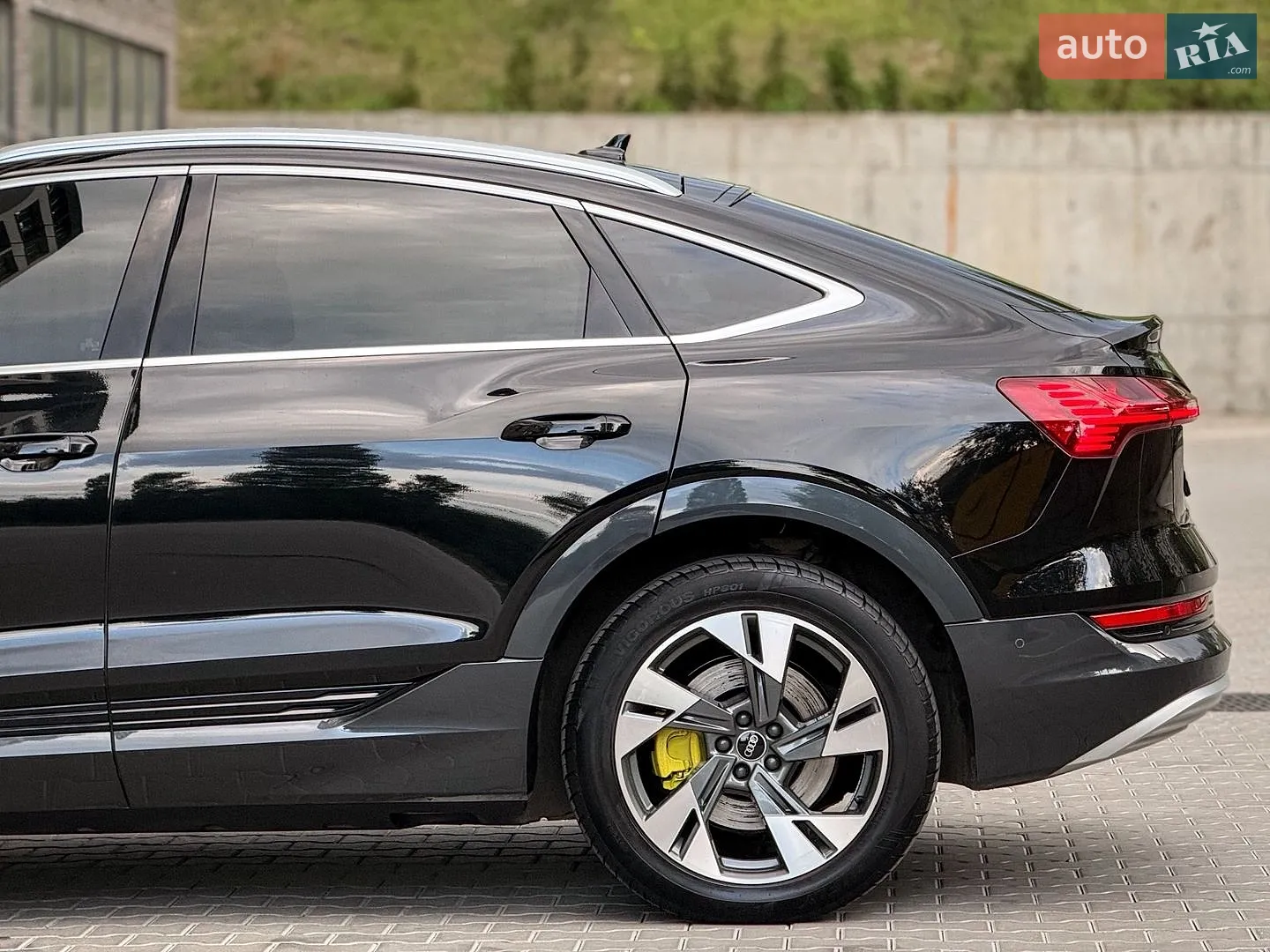 2021 Audi e-tron Sportback - мініатюра 17