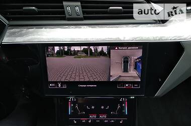 Универсал Audi e-tron 2019 в Запорожье