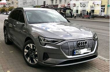 Внедорожник / Кроссовер Audi e-tron 2019 в Луцке