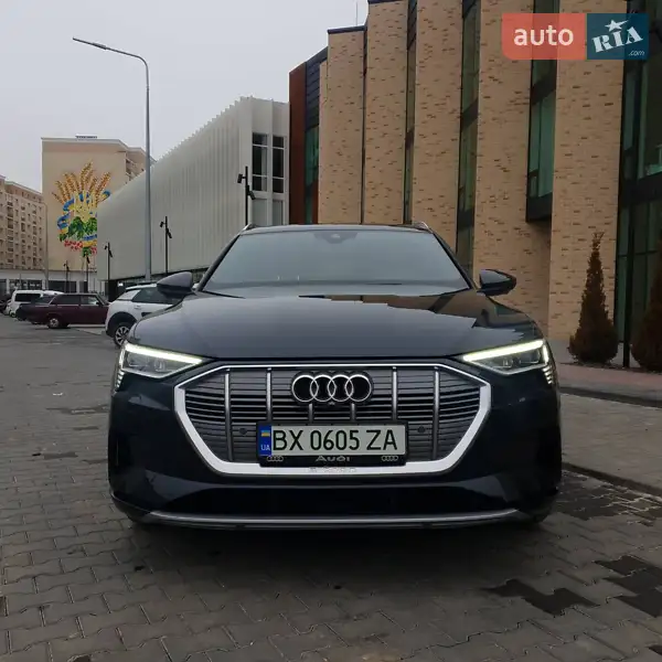 Audi e-tron