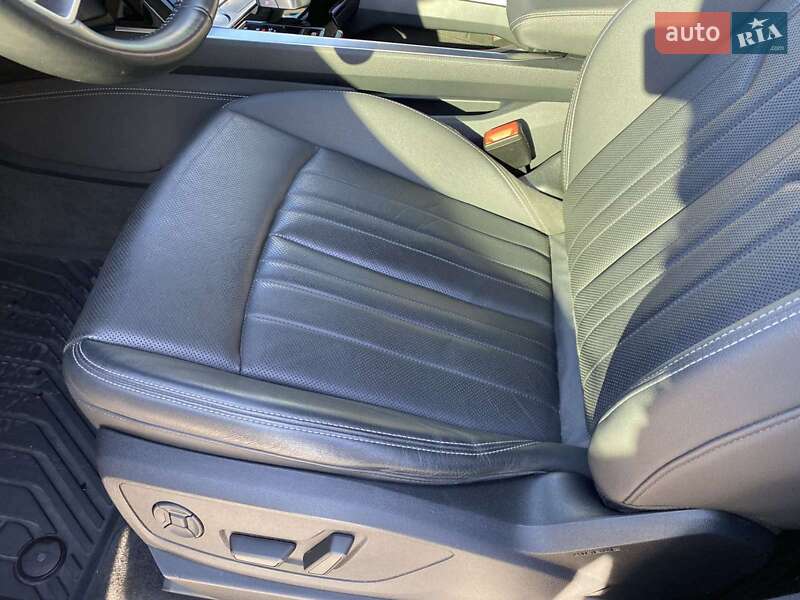 Позашляховик / Кросовер Audi e-tron 2019 в Львові
