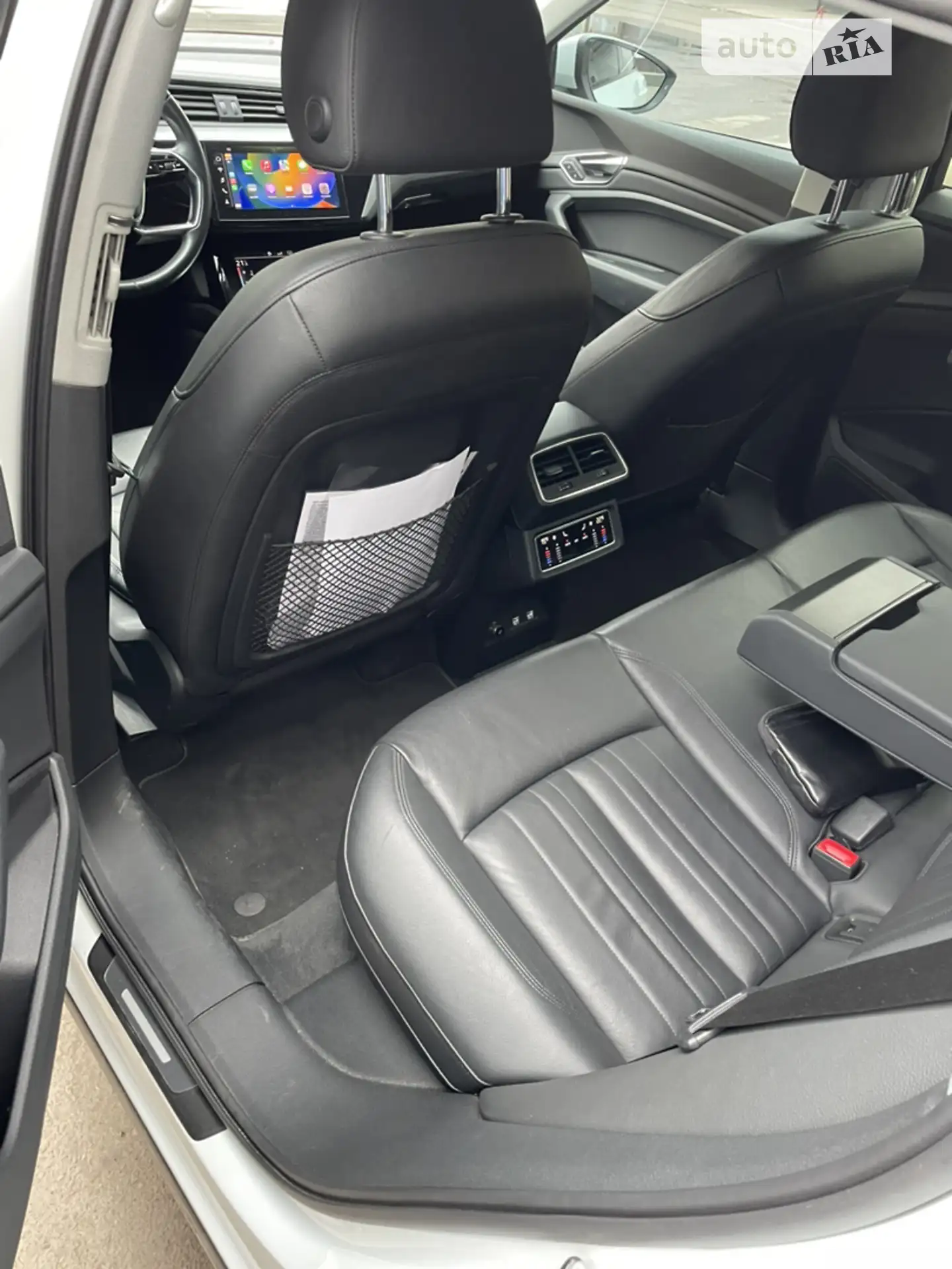 2020 Audi e-tron - мініатюра 9