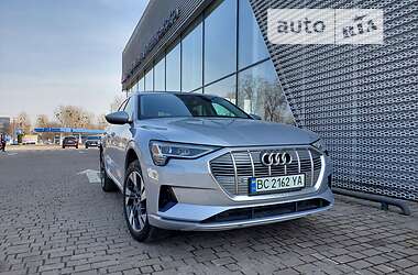 Позашляховик / Кросовер Audi e-tron 2021 в Львові
