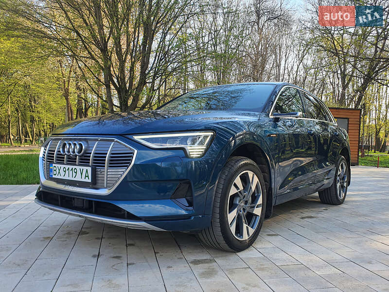 Внедорожник / Кроссовер Audi e-tron 2019 в Хмельницком