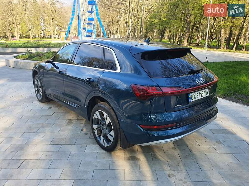 Внедорожник / Кроссовер Audi e-tron 2019 в Хмельницком