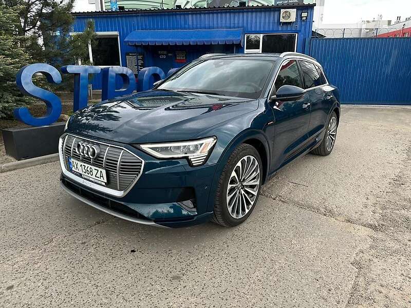 Внедорожник / Кроссовер Audi e-tron 2019 в Харькове