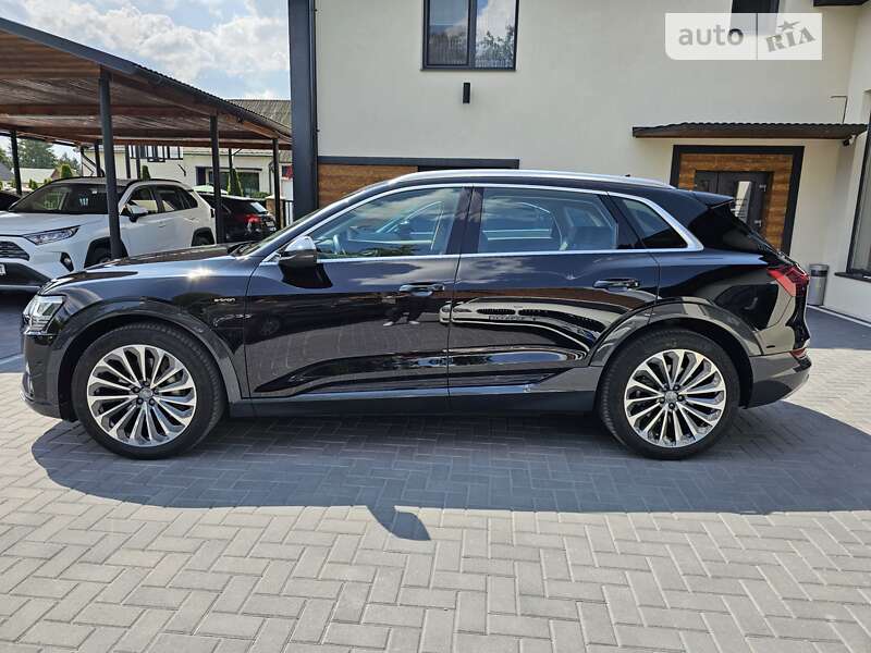 Позашляховик / Кросовер Audi e-tron 2020 в Коломиї