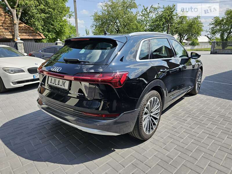 Позашляховик / Кросовер Audi e-tron 2020 в Коломиї