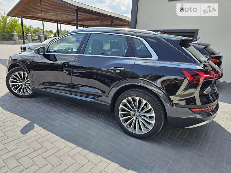 Позашляховик / Кросовер Audi e-tron 2020 в Коломиї