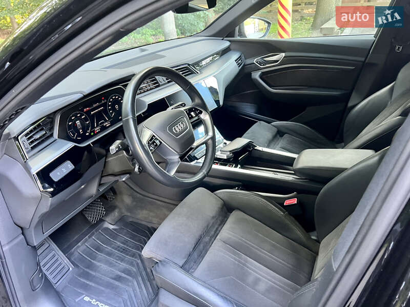 Внедорожник / Кроссовер Audi e-tron 2020 в Виннице