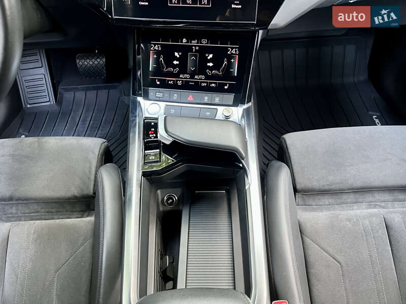 Внедорожник / Кроссовер Audi e-tron 2020 в Виннице