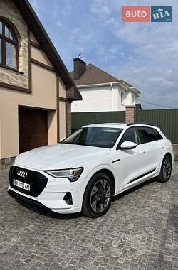 Audi e-tron 2021 Audi e-tron 2021