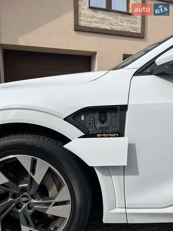 Внедорожник / Кроссовер Audi e-tron 2021 в Хмельницком