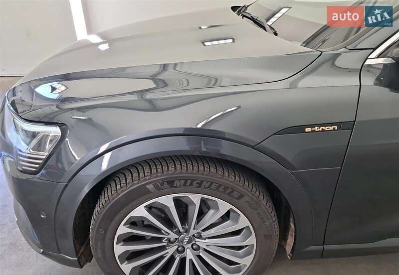 Внедорожник / Кроссовер Audi e-tron 2020 в Львове