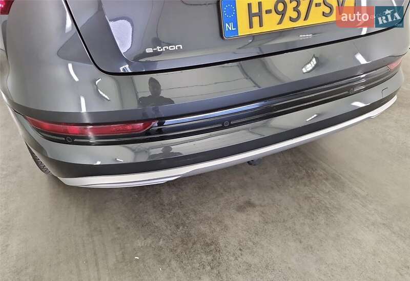Внедорожник / Кроссовер Audi e-tron 2020 в Львове