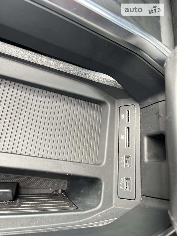 Внедорожник / Кроссовер Audi e-tron 2019 в Тернополе фото 3 Внедорожник / Кроссовер Audi e-tron 2019 в Тернополе