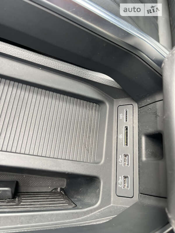 Внедорожник / Кроссовер Audi e-tron 2019 в Тернополе фото 2 Внедорожник / Кроссовер Audi e-tron 2019 в Тернополе