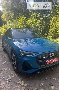 Позашляховик / Кросовер Audi e-tron 2020 в Львові