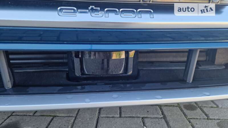 Внедорожник / Кроссовер Audi e-tron 2019 в Черновцах фото 4 Внедорожник / Кроссовер Audi e-tron 2019 в Черновцах