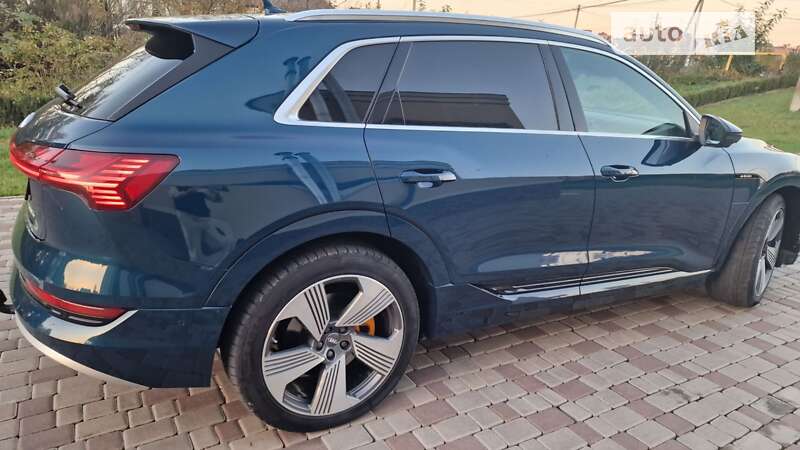 Внедорожник / Кроссовер Audi e-tron 2019 в Черновцах фото 33 Внедорожник / Кроссовер Audi e-tron 2019 в Черновцах