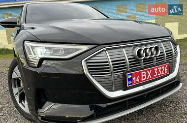 Внедорожник / Кроссовер Audi e-tron 2019 в 