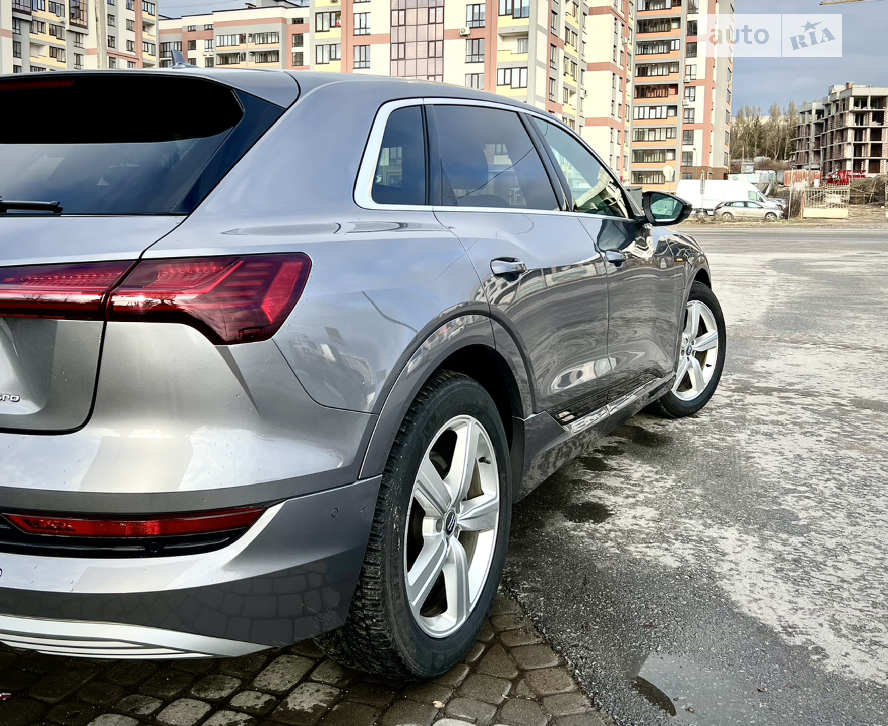 2019 Audi e-tron - мініатюра 18