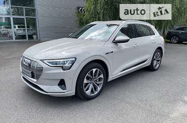 Audi e-tron 2021