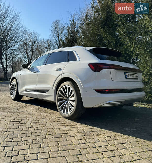 Позашляховик / Кросовер Audi e-tron 2019 в Львові