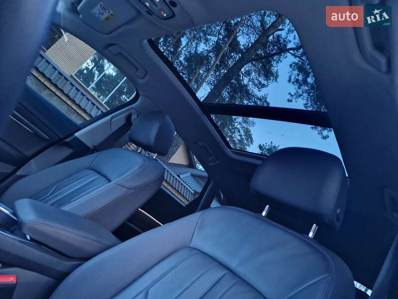 Внедорожник / Кроссовер Audi e-tron 2019 в Чернигове фото 11 Внедорожник / Кроссовер Audi e-tron 2019 в Чернигове