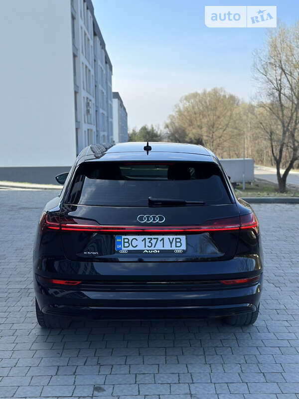 Внедорожник / Кроссовер Audi e-tron 2019 в Львове